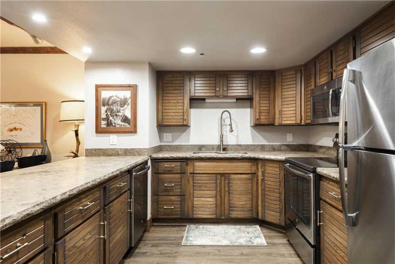 Villa Park Station By Park City Lodging Zimmer foto
